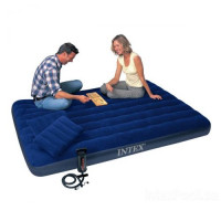 Матрас надувной велюровый с подушками и насосом, 152х203х25 см MiC  