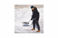 Лопата для снега Intertool - 460 x 340 мм с ручкой 1080 мм (FT-2023)